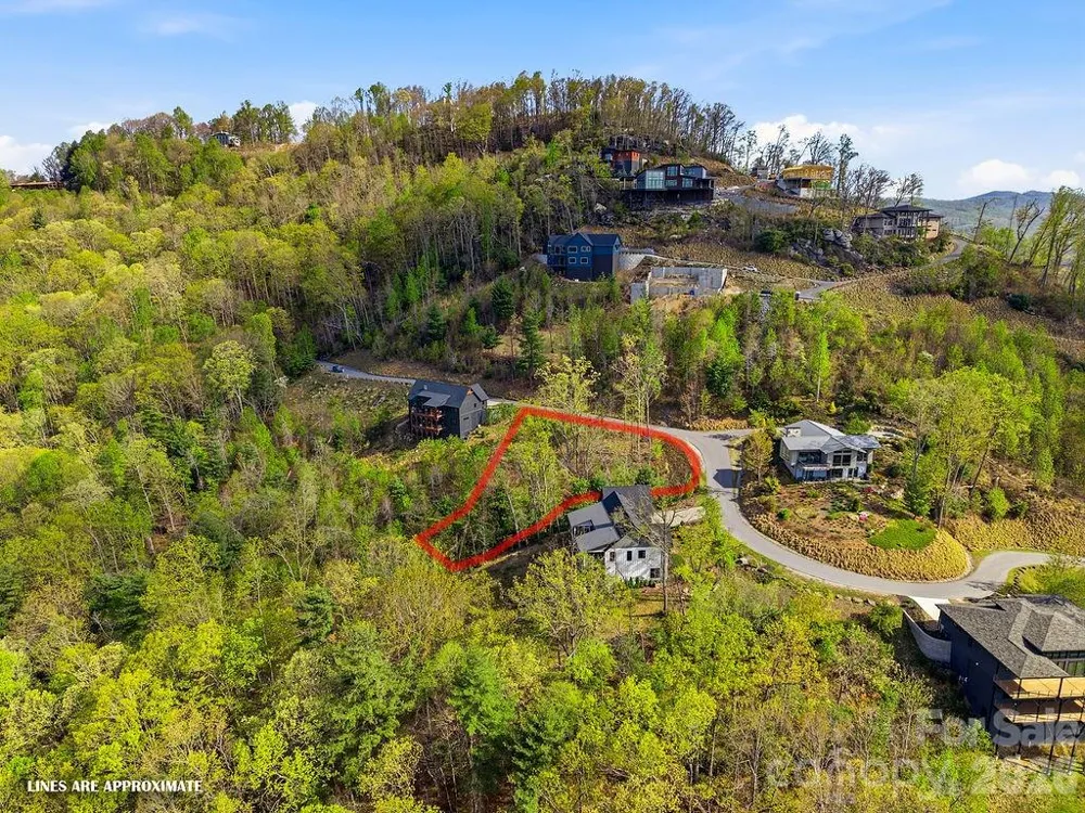 325 Curtain Bluff #W9 Hendersonville, NC 28791