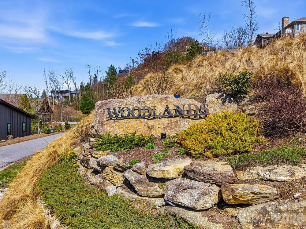 325 Curtain Bluff #W9 Hendersonville, NC 28791