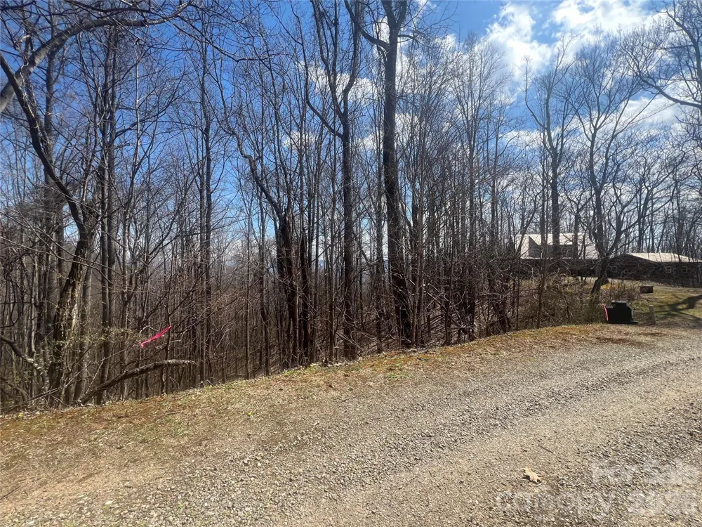 200 Wolverine Court #44 Waynesville, NC 28785