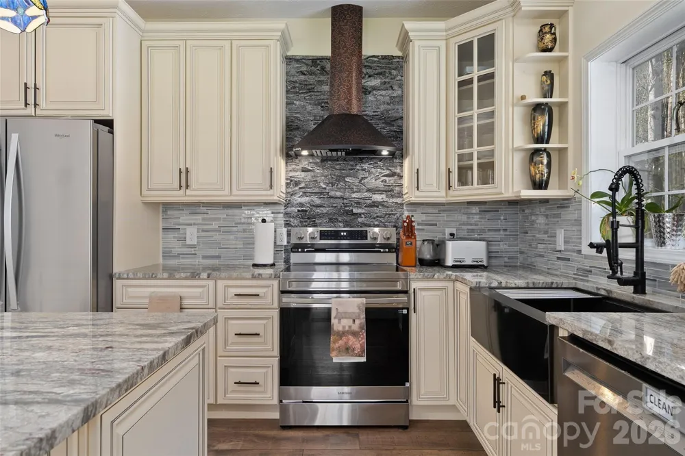 15 Kylie Grace Lane Candler, NC 28715