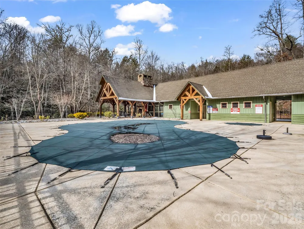 83 Sunny Morning Court Hendersonville, NC 28792