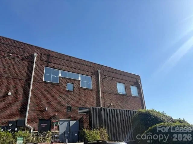 5380 Village Drive Concord, NC 28027
