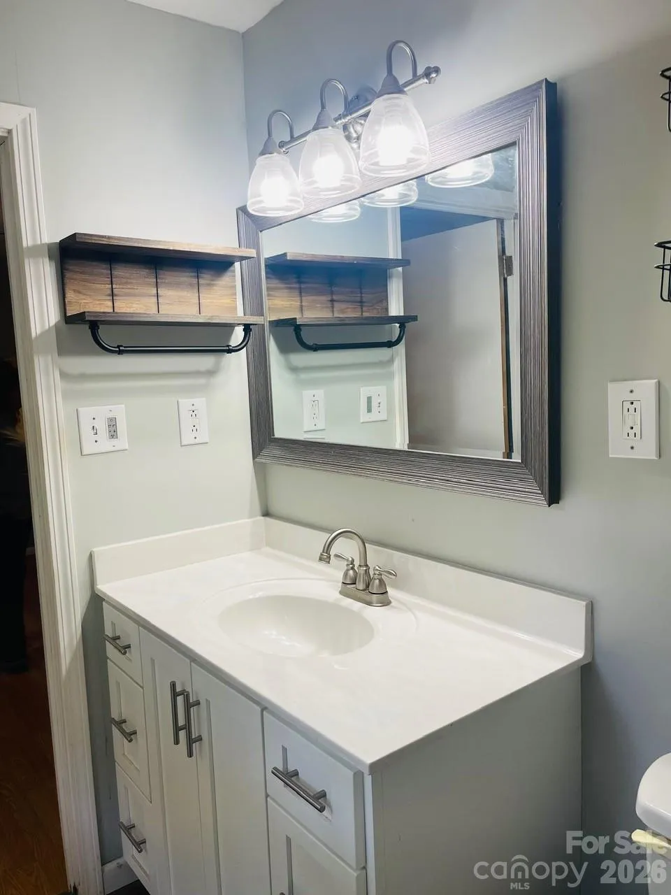 348 Random Drive New London, NC 28127