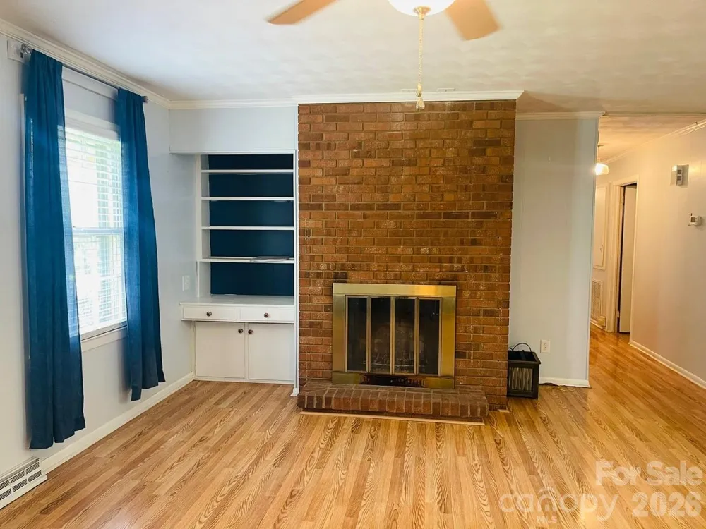 348 Random Drive New London, NC 28127