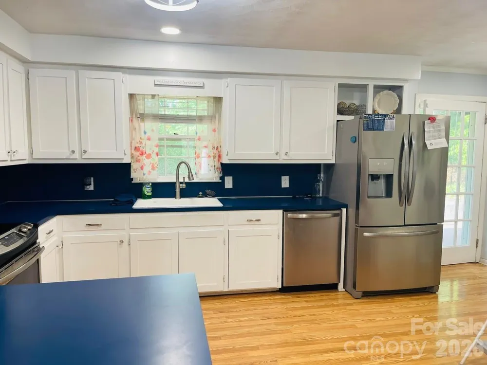 348 Random Drive New London, NC 28127