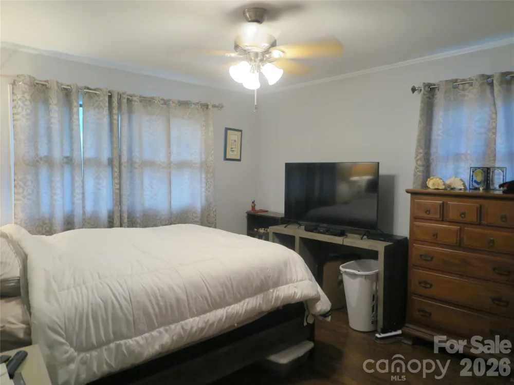 419 S Church Street Lowell, NC 28098