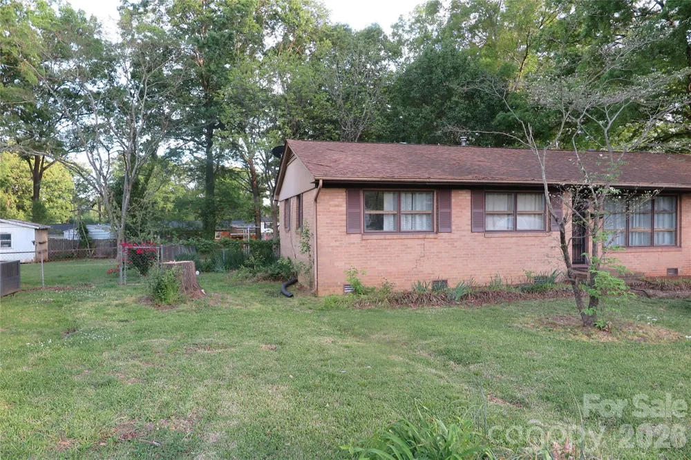 419 S Church Street Lowell, NC 28098