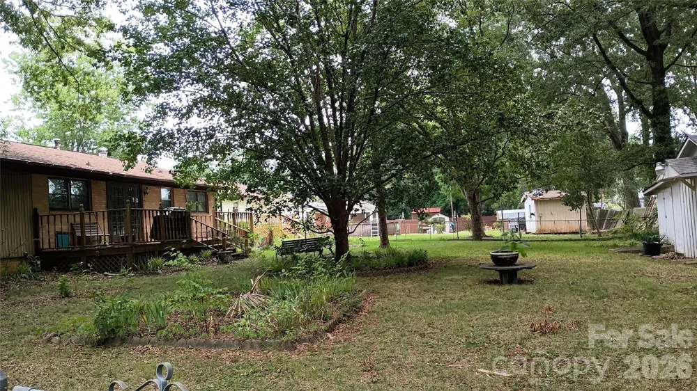 419 S Church Street Lowell, NC 28098