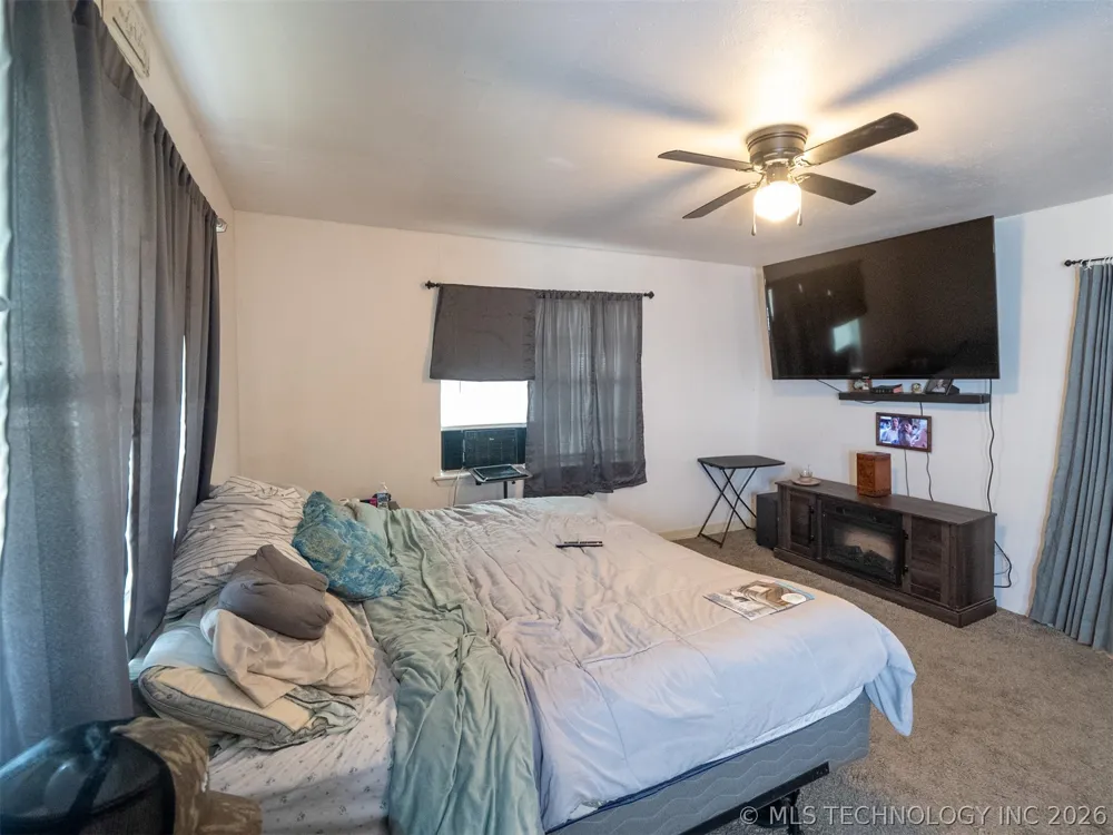 101 SW Hayes Idabel, OK 74745