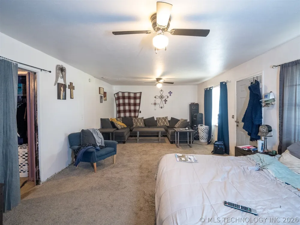 101 SW Hayes Idabel, OK 74745