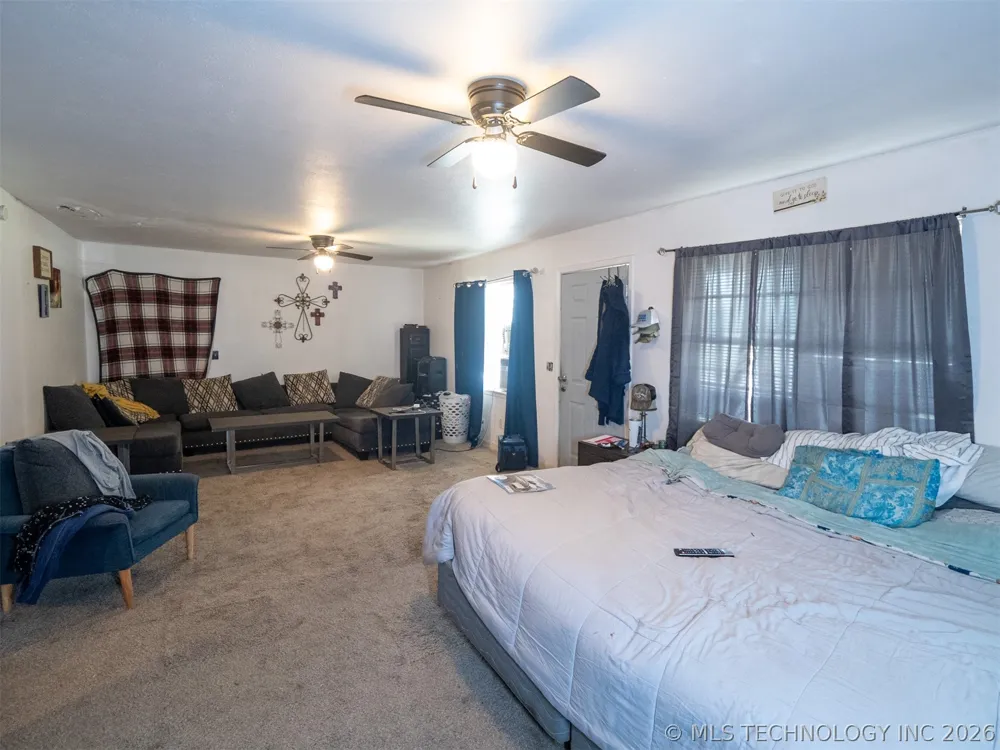 101 SW Hayes Idabel, OK 74745