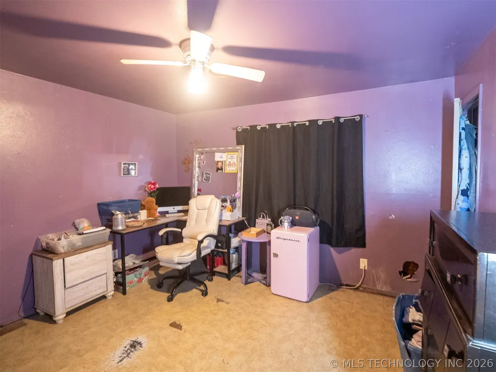 101 SW Hayes Idabel, OK 74745