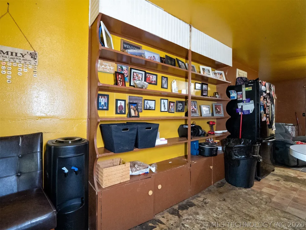 101 SW Hayes Idabel, OK 74745