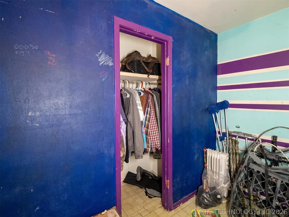 101 SW Hayes Idabel, OK 74745