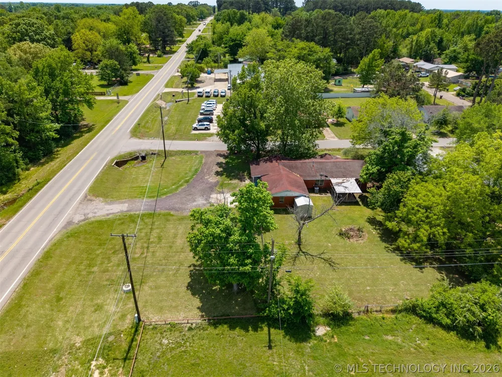 101 SW Hayes Idabel, OK 74745