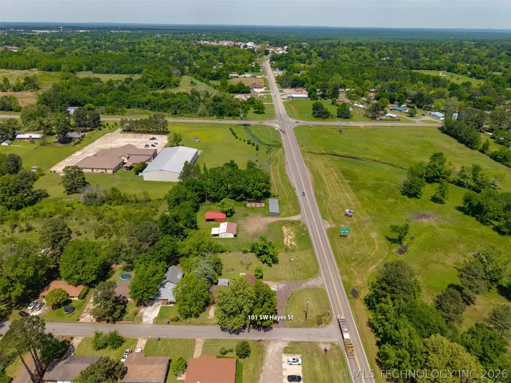 101 SW Hayes Idabel, OK 74745
