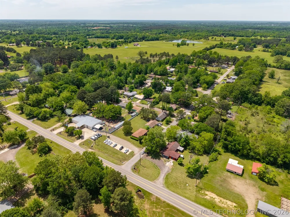 101 SW Hayes Idabel, OK 74745