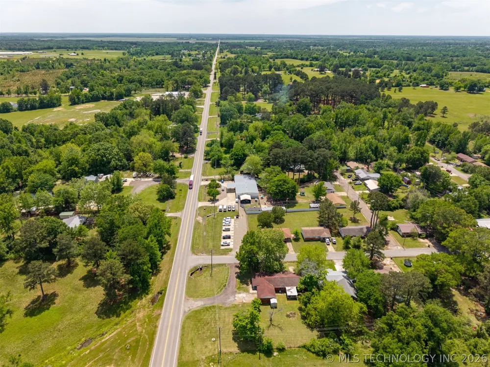 101 SW Hayes Idabel, OK 74745