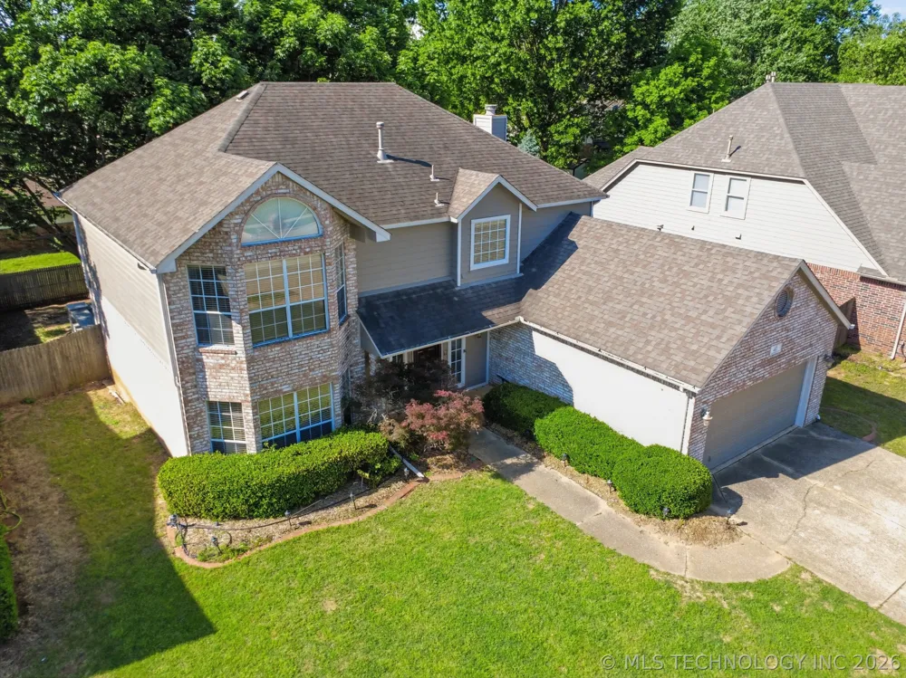 411 W Union Place Broken Arrow, OK 74011