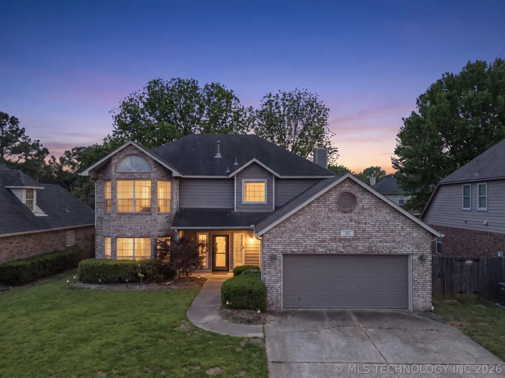 411 W Union Place Broken Arrow, OK 74011