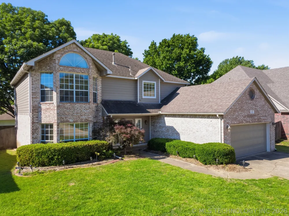 411 W Union Place Broken Arrow, OK 74011