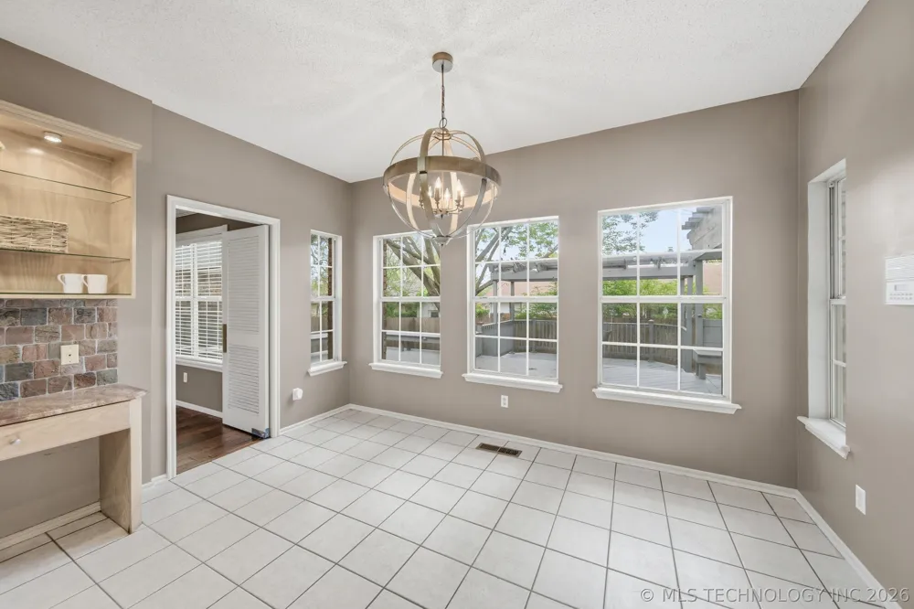 411 W Union Place Broken Arrow, OK 74011