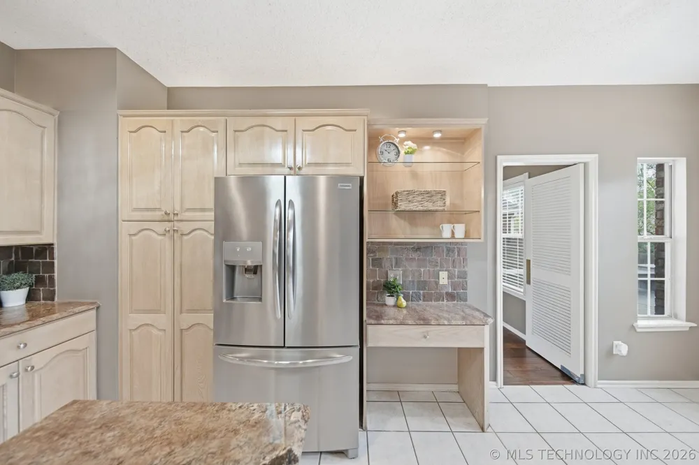 411 W Union Place Broken Arrow, OK 74011