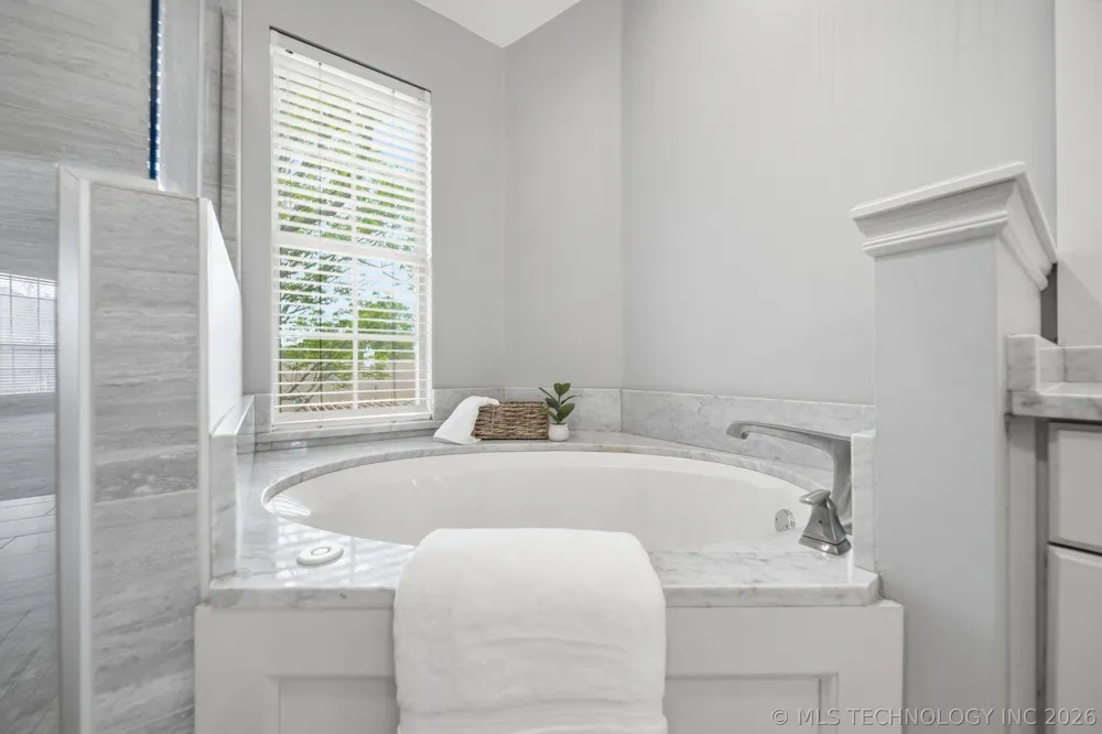 411 W Union Place Broken Arrow, OK 74011
