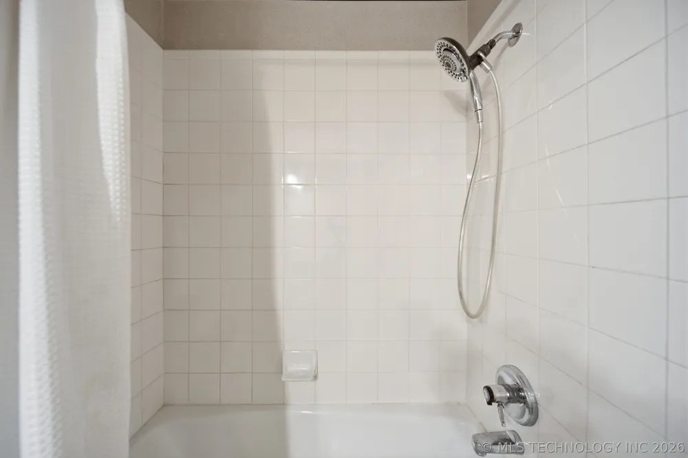 411 W Union Place Broken Arrow, OK 74011