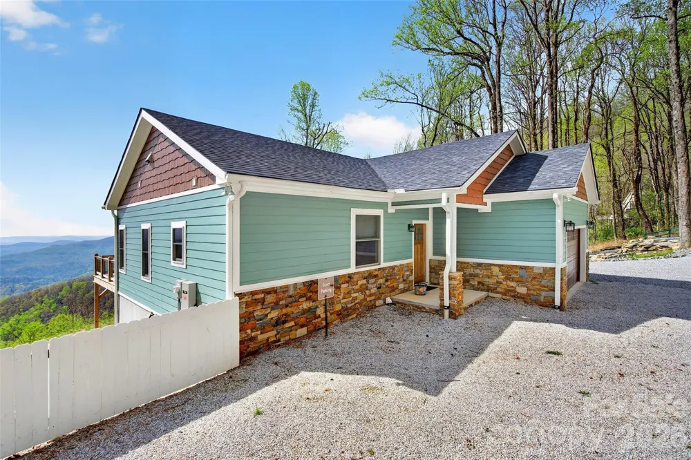 155 Wrenlock Drive Little Switzerland, NC 28749