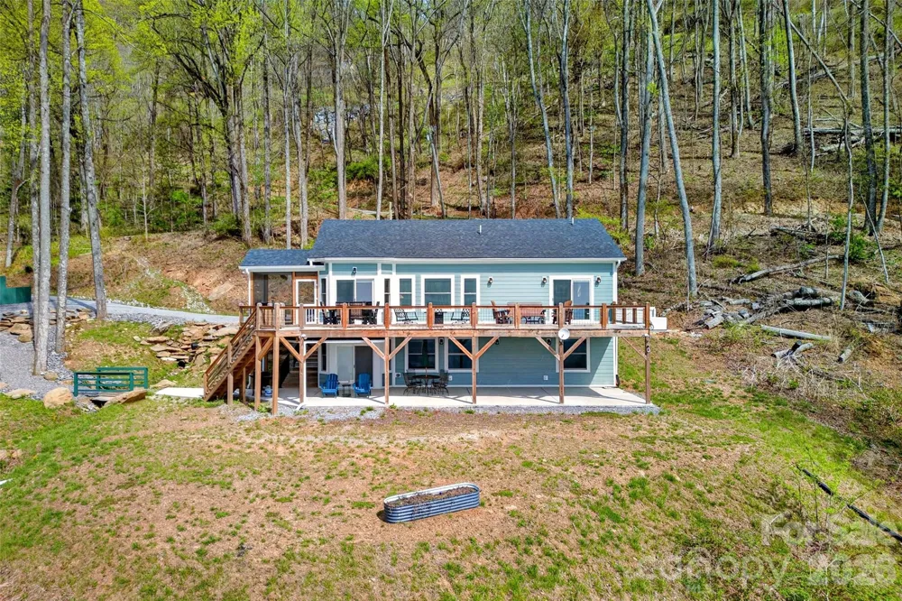 155 Wrenlock Drive Little Switzerland, NC 28749