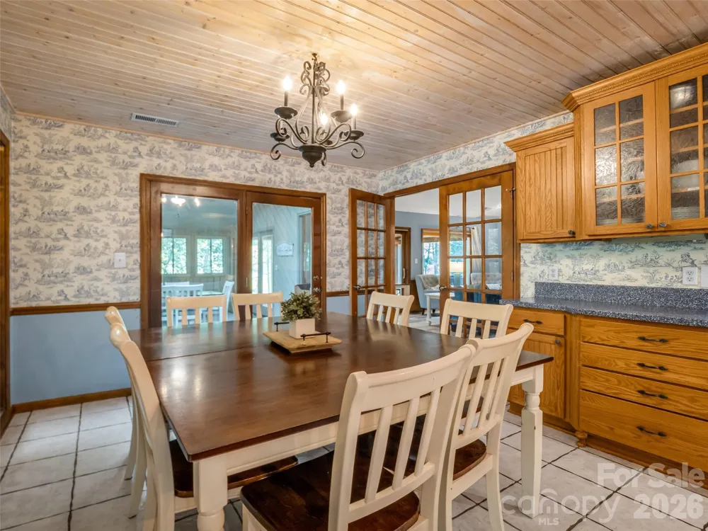 171 Fairway Drive Lake Lure, NC 28746