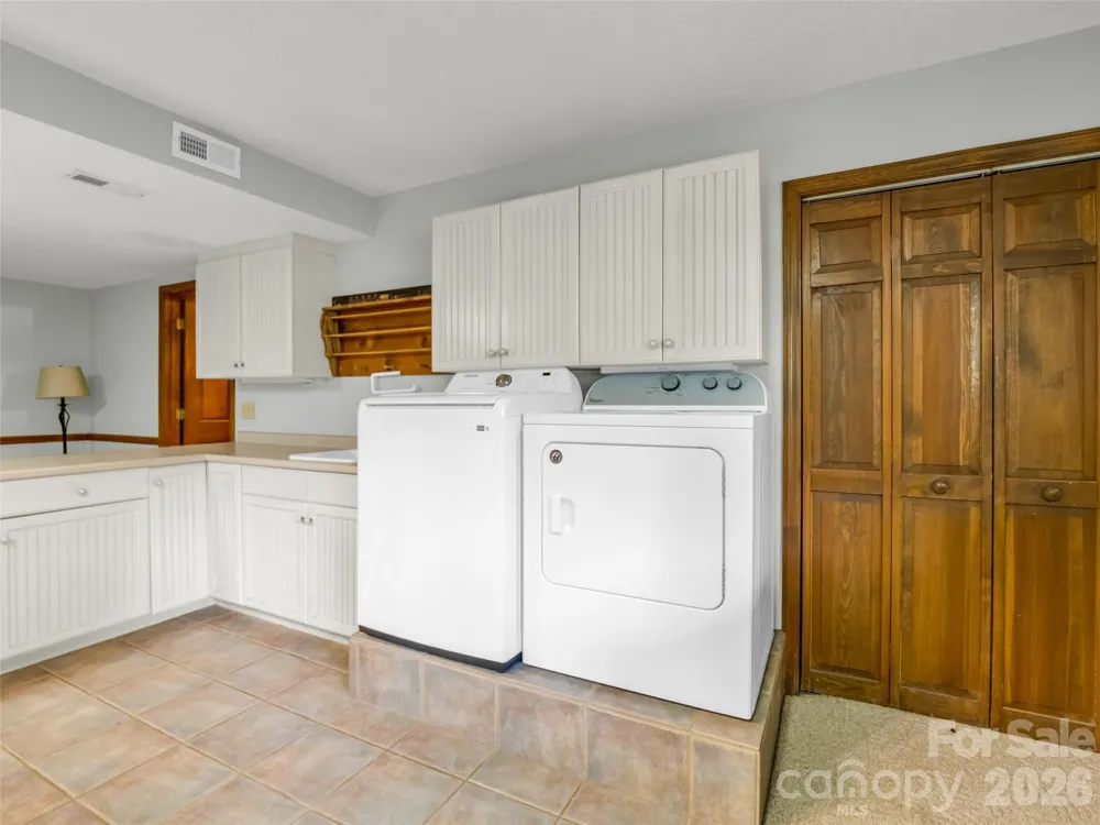 171 Fairway Drive Lake Lure, NC 28746