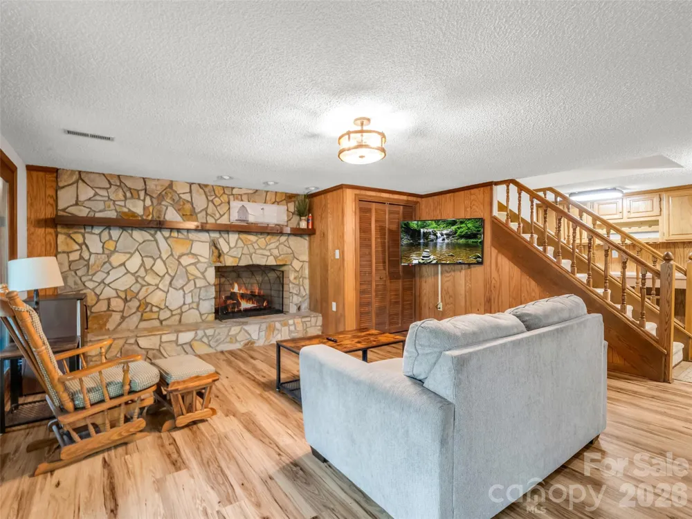 171 Fairway Drive Lake Lure, NC 28746