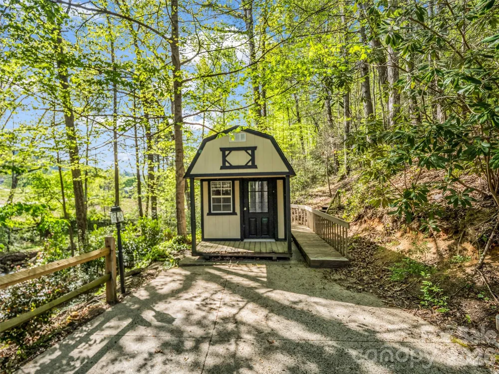 171 Fairway Drive Lake Lure, NC 28746