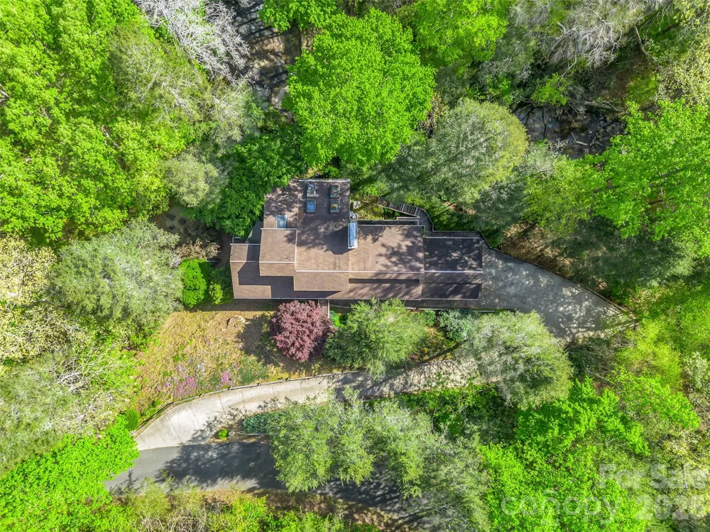 171 Fairway Drive Lake Lure, NC 28746