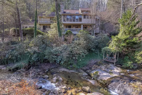 171 Fairway Drive