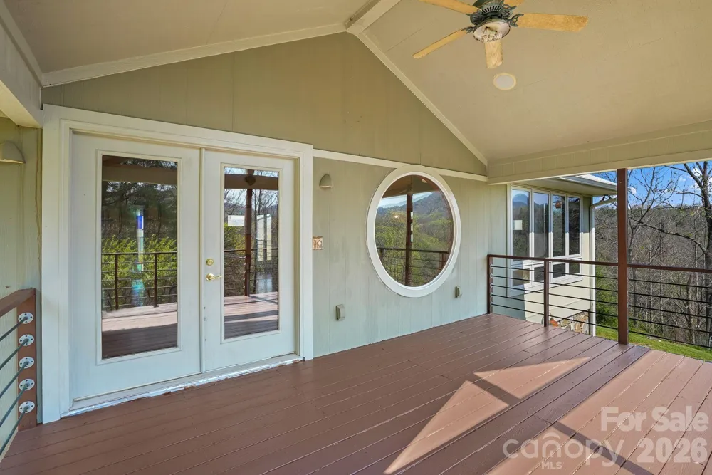 310 Burr Ridge Marshall, NC 28753