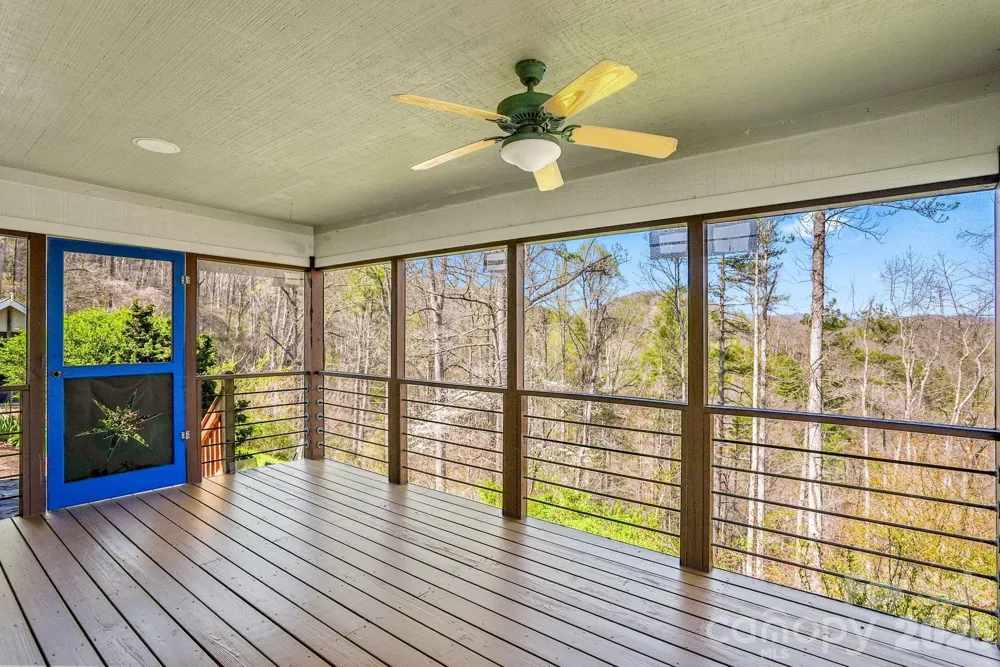 310 Burr Ridge Marshall, NC 28753