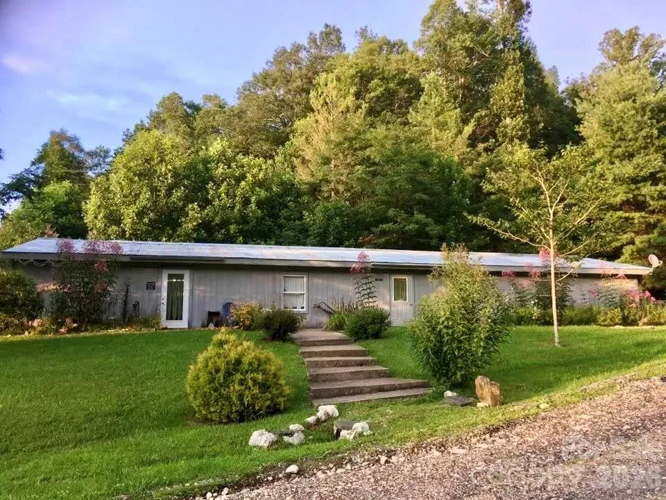 65 Blue Ridge Gem Mine Road Little Switzerland, NC 28777