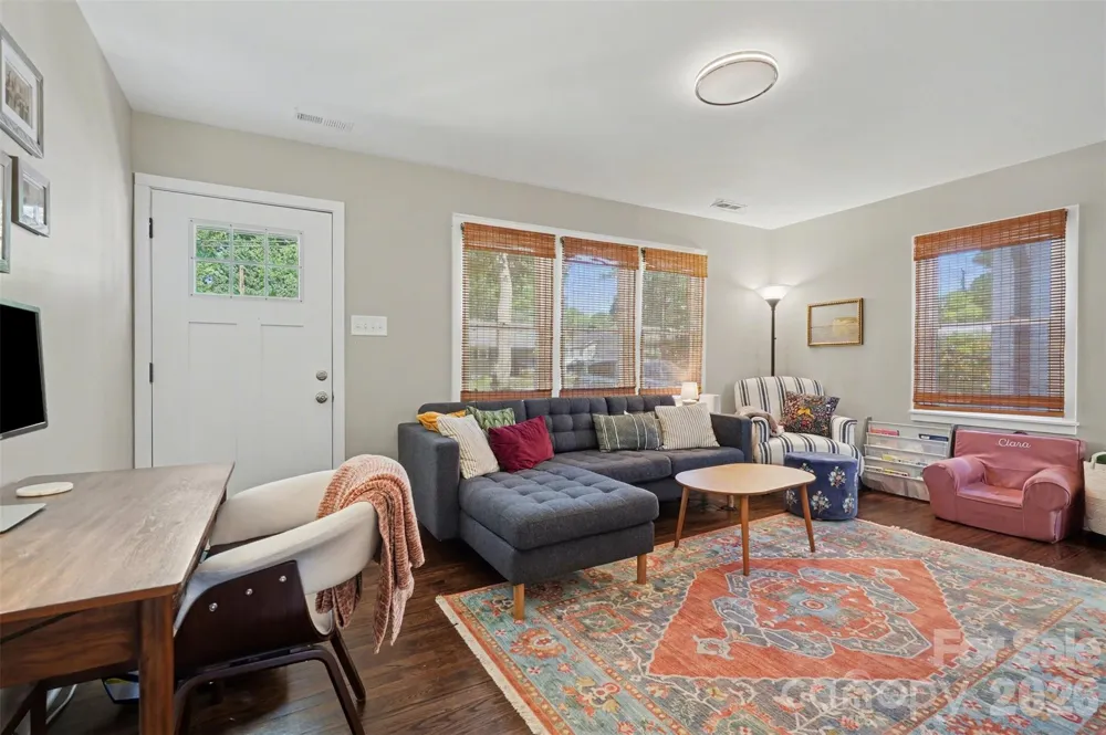 204 Oak Street Lowell, NC 28098