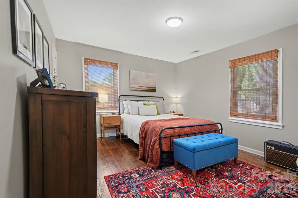 204 Oak Street Lowell, NC 28098