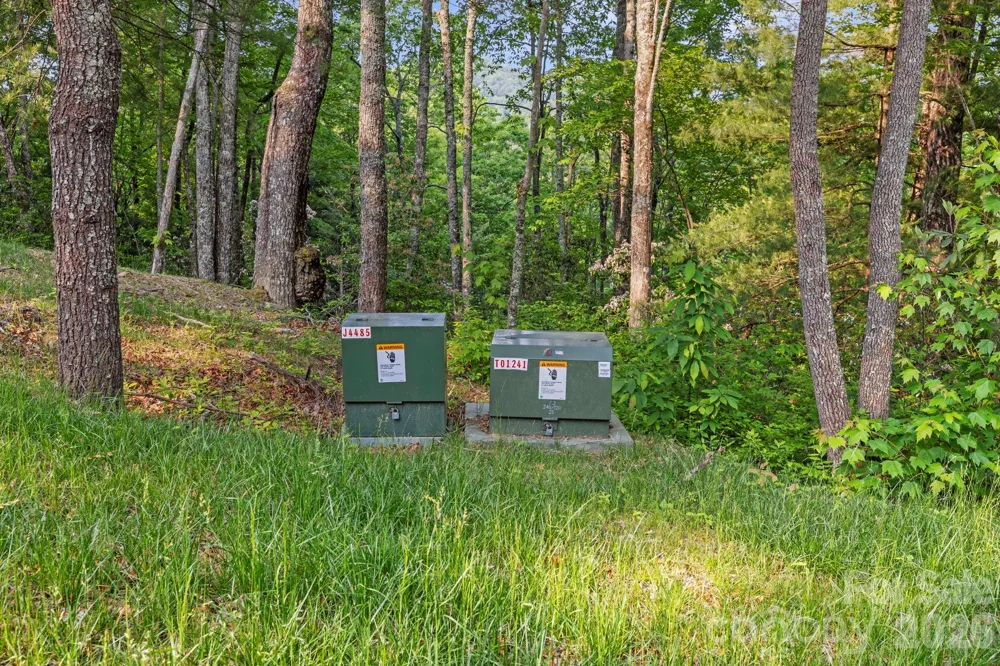 251 Paul McCoy Road Lake Toxaway, NC 28747