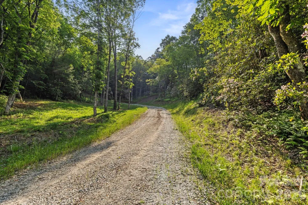 251 Paul McCoy Road Lake Toxaway, NC 28747