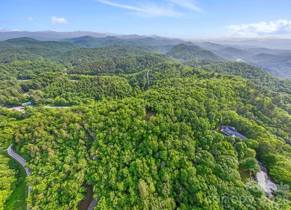 251 Paul McCoy Road Lake Toxaway, NC 28747