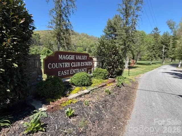 0000 Greenview Drive Maggie Valley, NC 28751