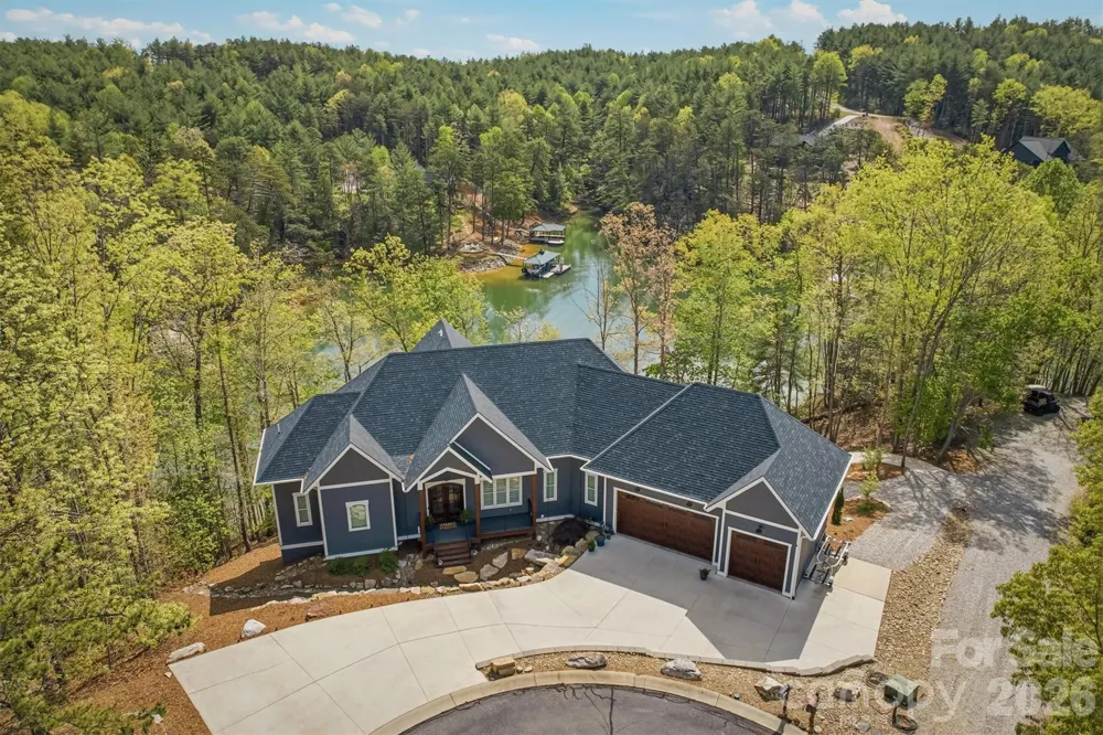10 Otter Cove Court Nebo, NC 28761