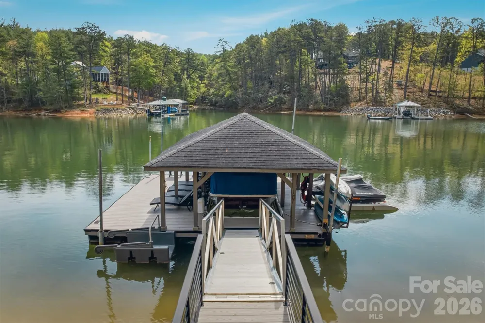 10 Otter Cove Court Nebo, NC 28761