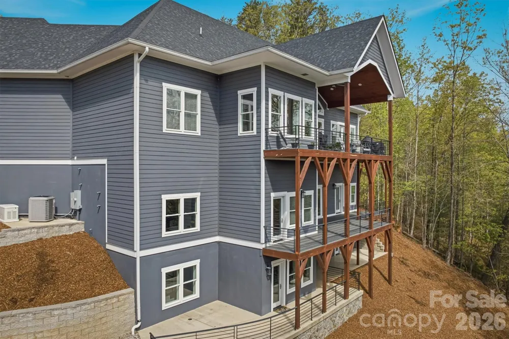 10 Otter Cove Court Nebo, NC 28761