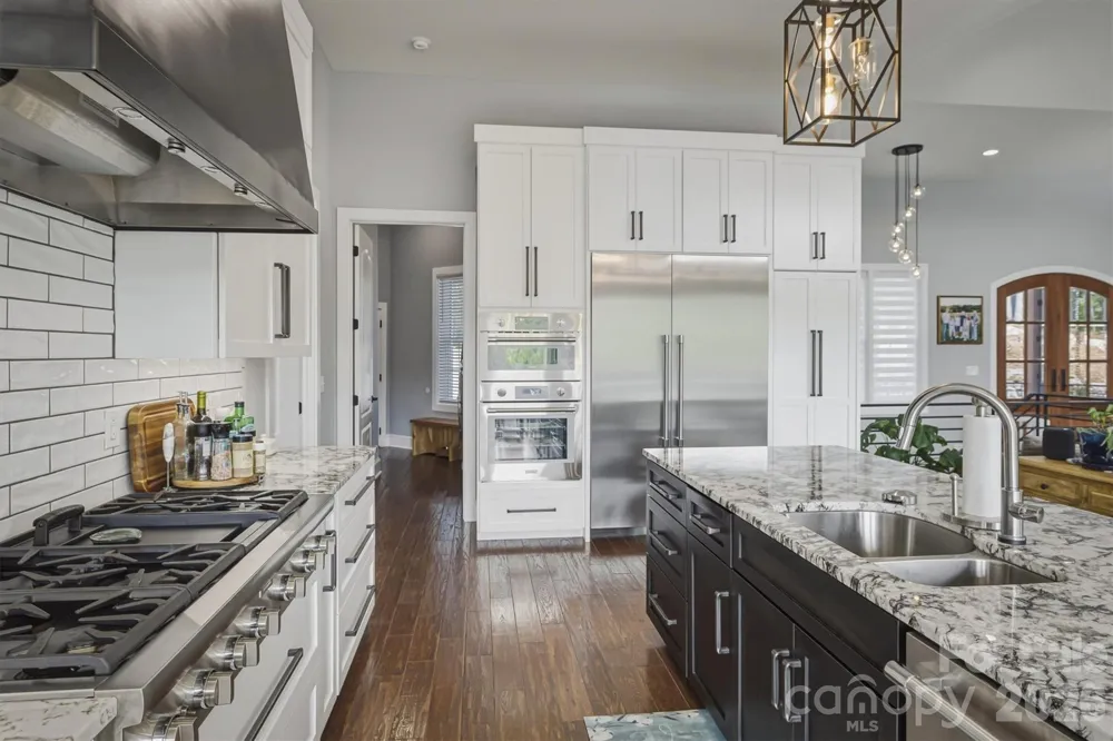 10 Otter Cove Court Nebo, NC 28761